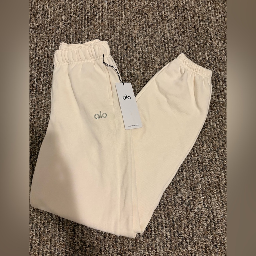 Alo accolade sweatpants